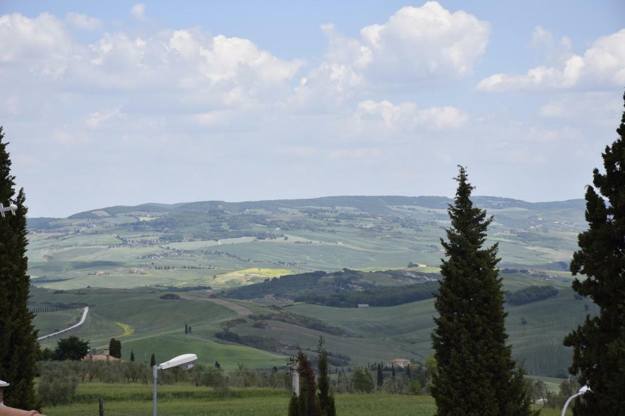 הוילה San Quirico dʼOrcia La Torre House מראה חיצוני תמונה